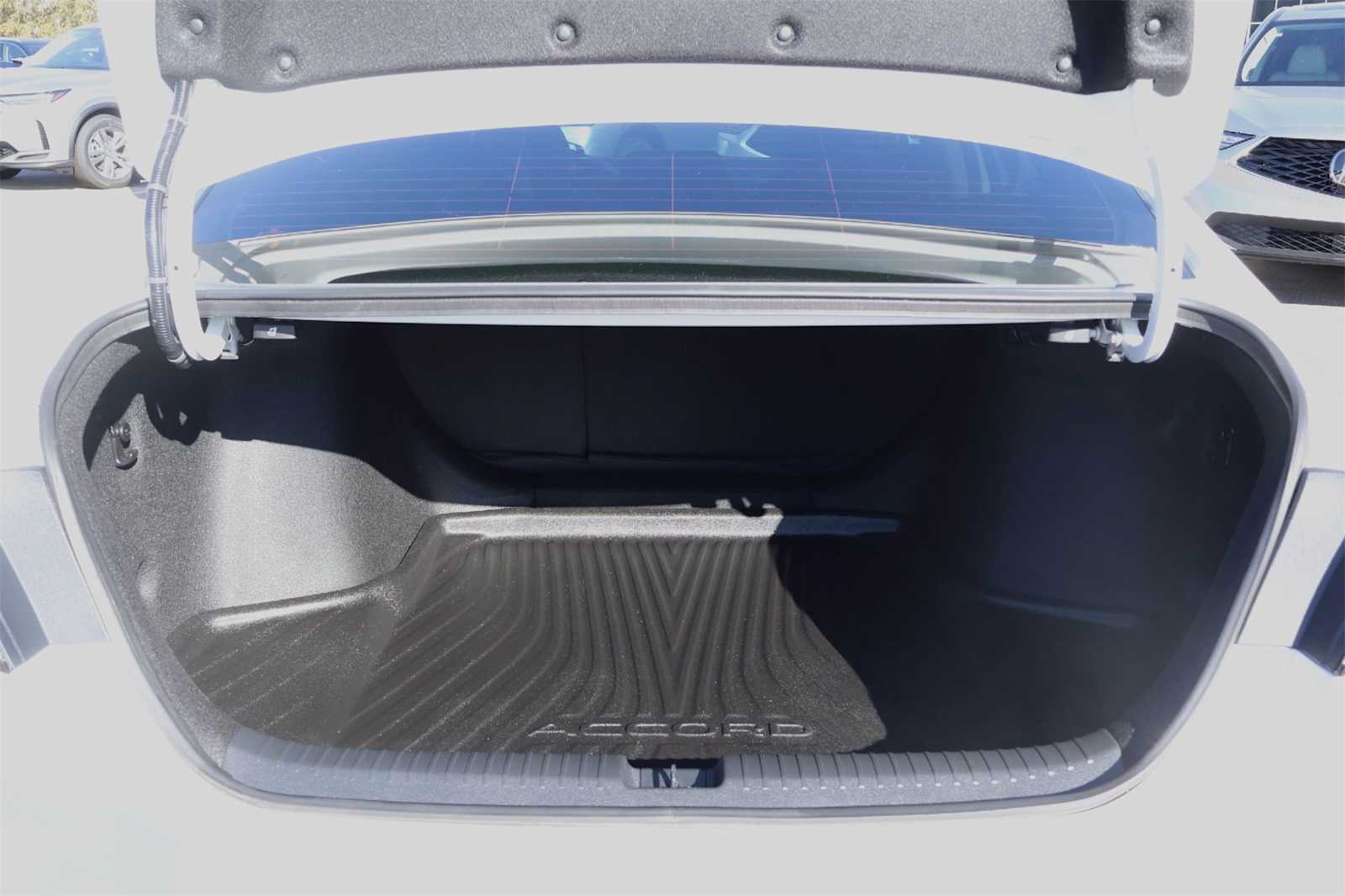 Thumbnail: 2024 Honda Accord - 19