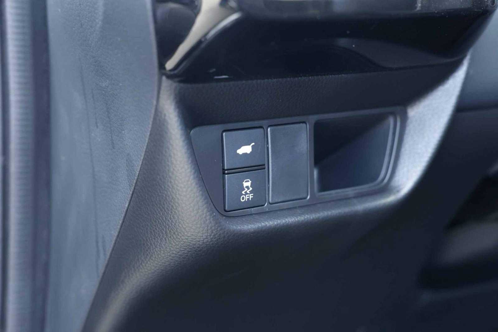 Thumbnail: 2025 Acura ADX - 26