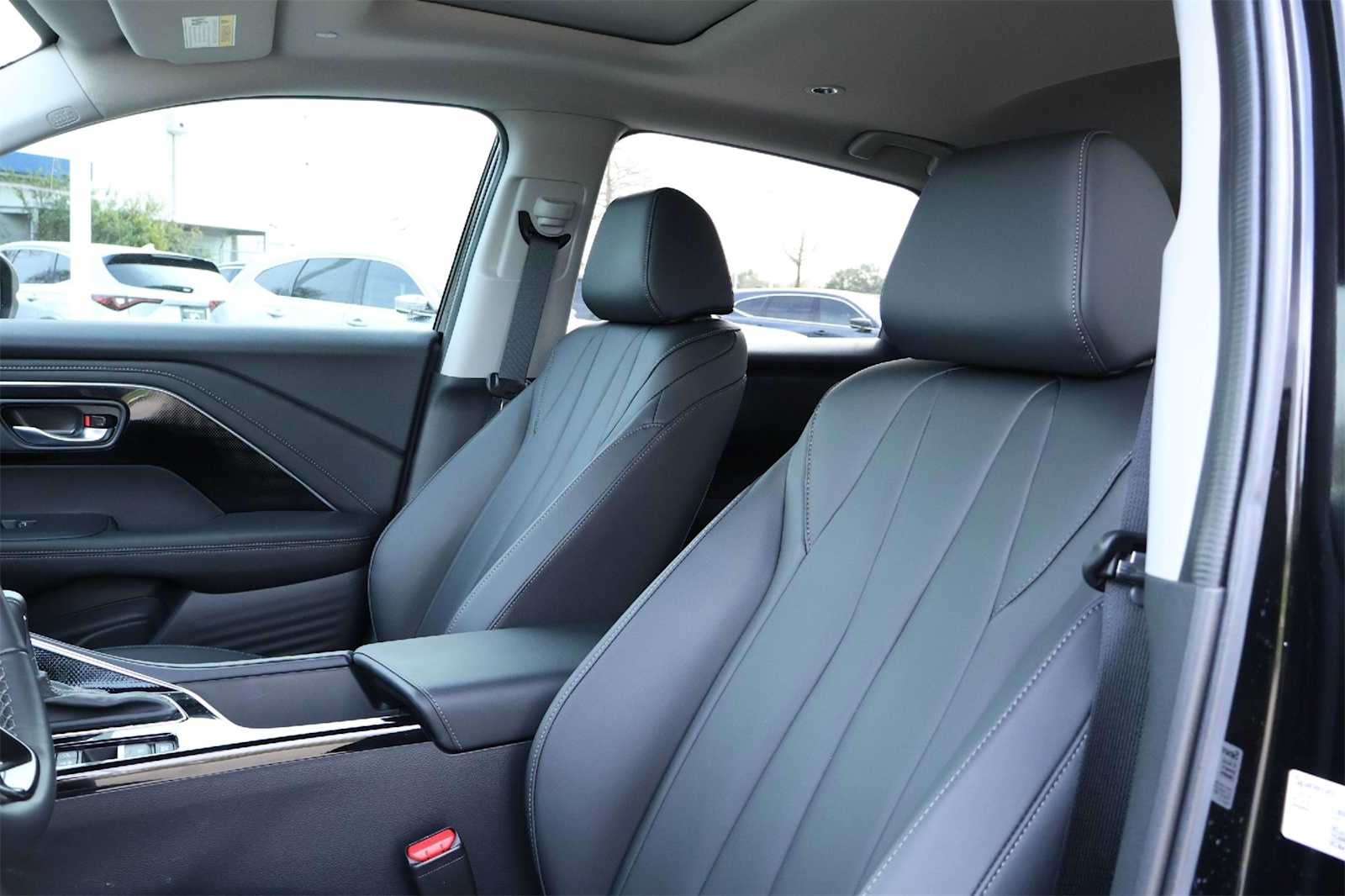 Thumbnail: 2025 Acura ADX - 11