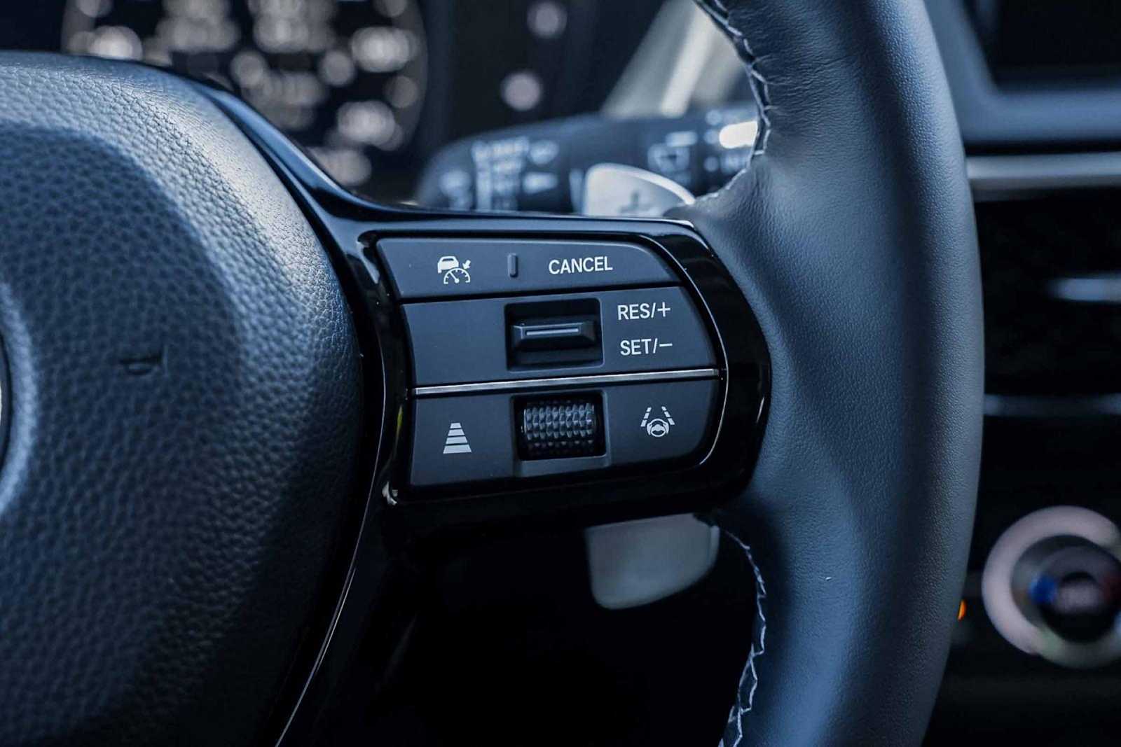 Thumbnail: 2025 Acura ADX - 20