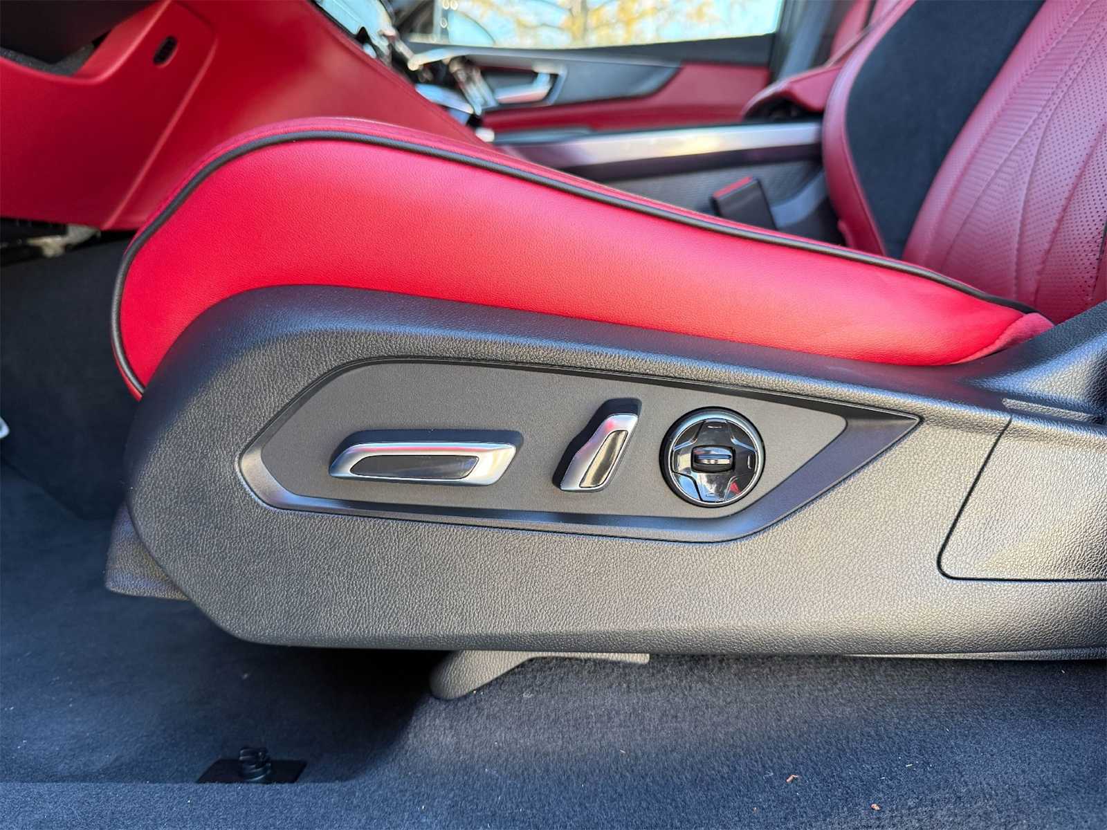 Thumbnail: 2026 Acura MDX - 24