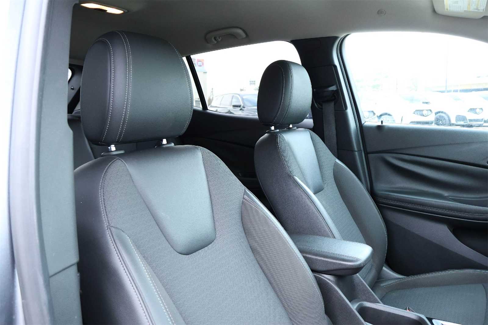 Thumbnail: 2020 Buick Encore GX - 14