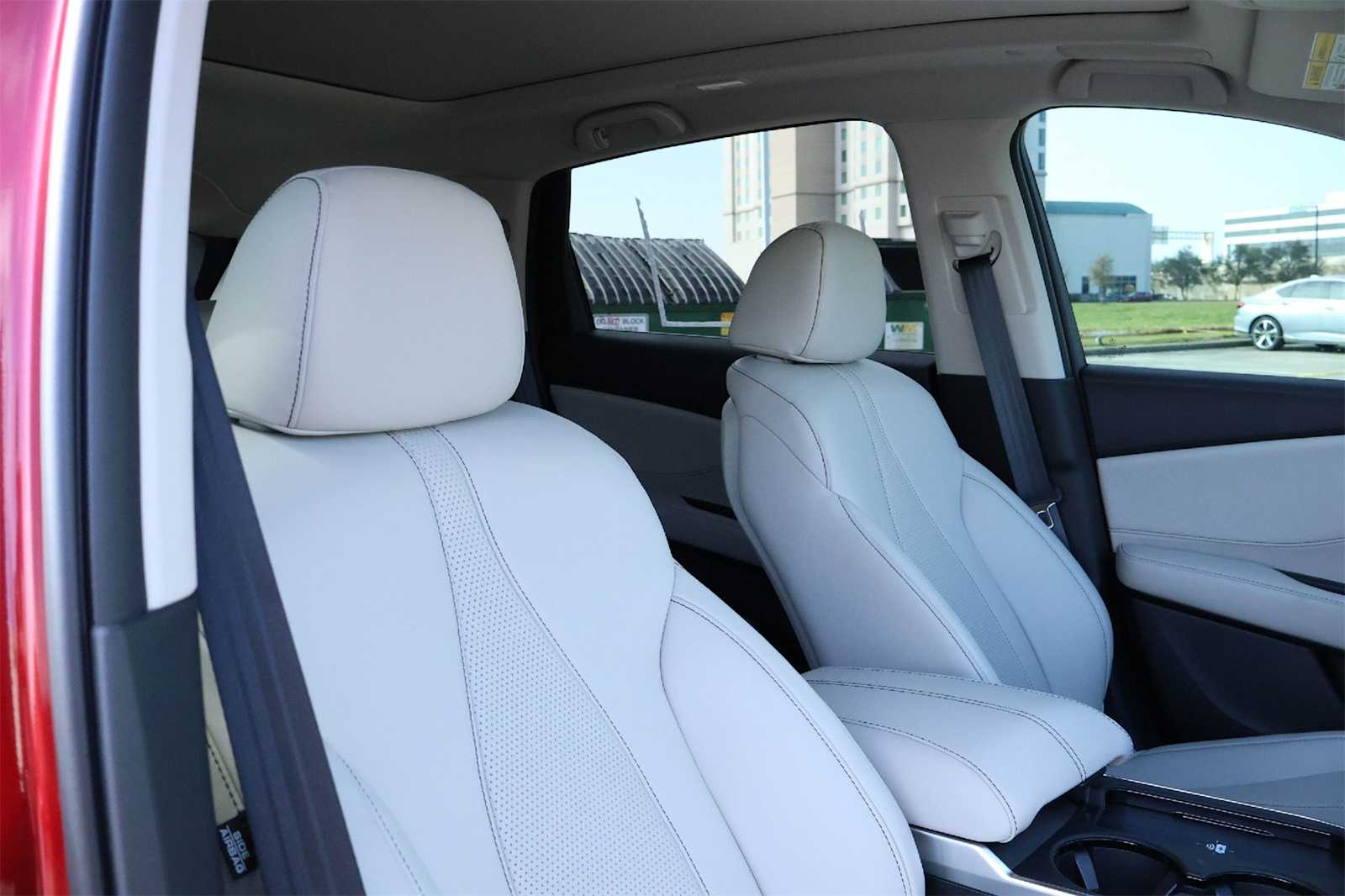 Thumbnail: 2026 Acura RDX - 14