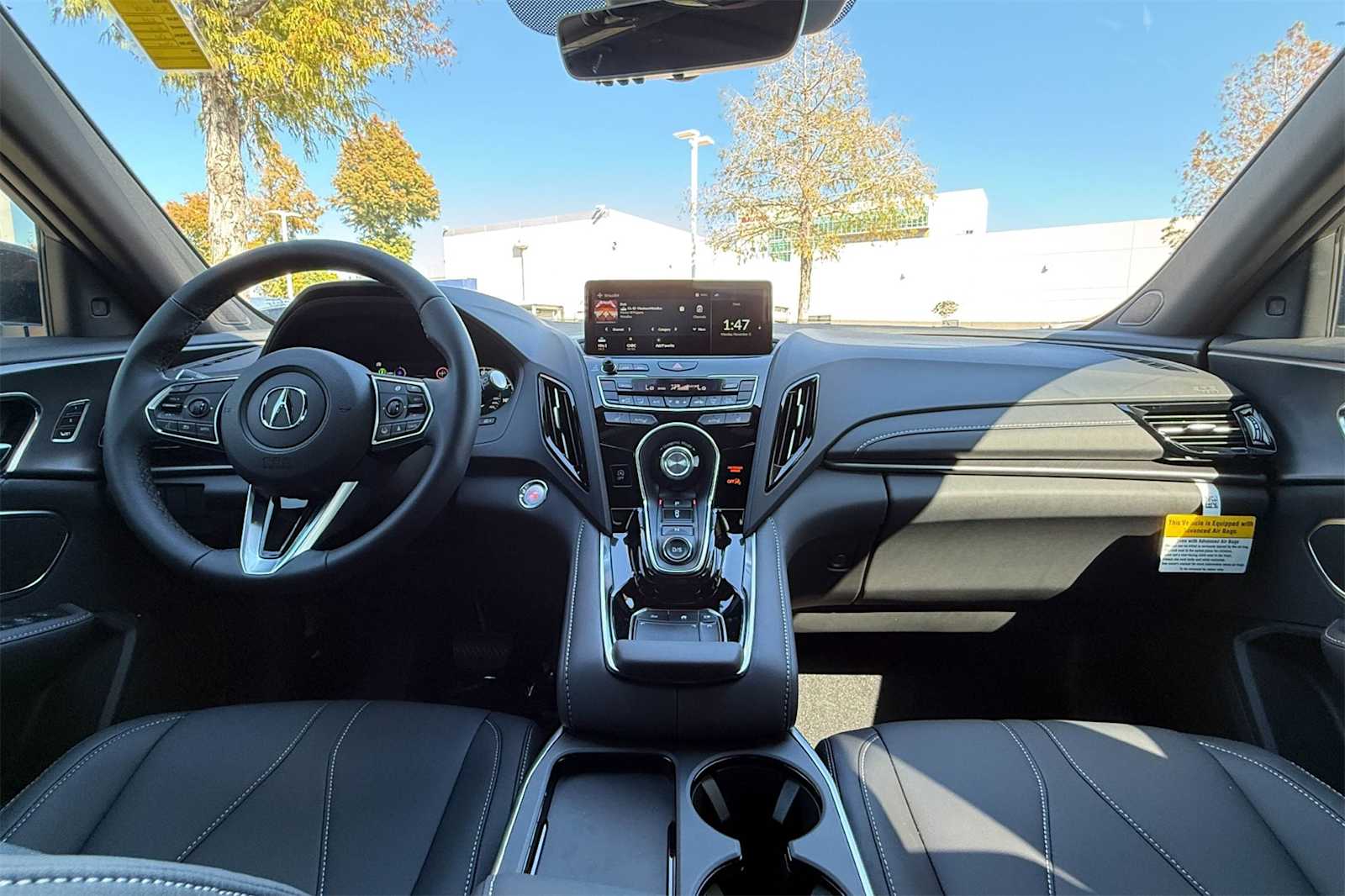 Thumbnail: 2025 Acura RDX - 10