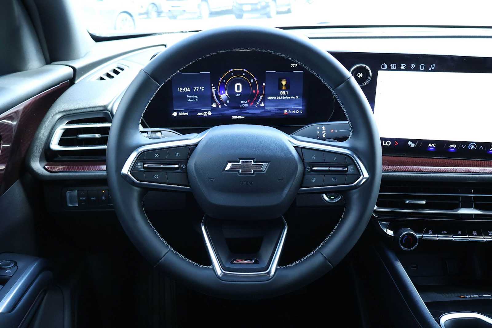 Thumbnail: 2025 Chevrolet Traverse - 15