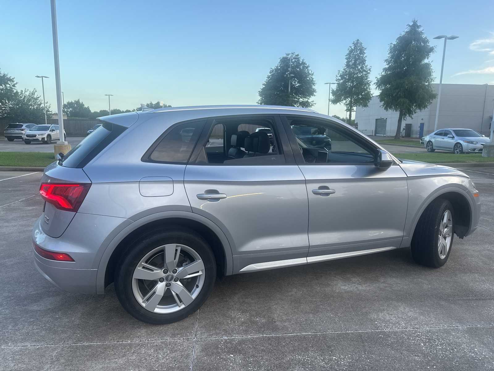 Thumbnail: 2018 Audi Q5 - 5