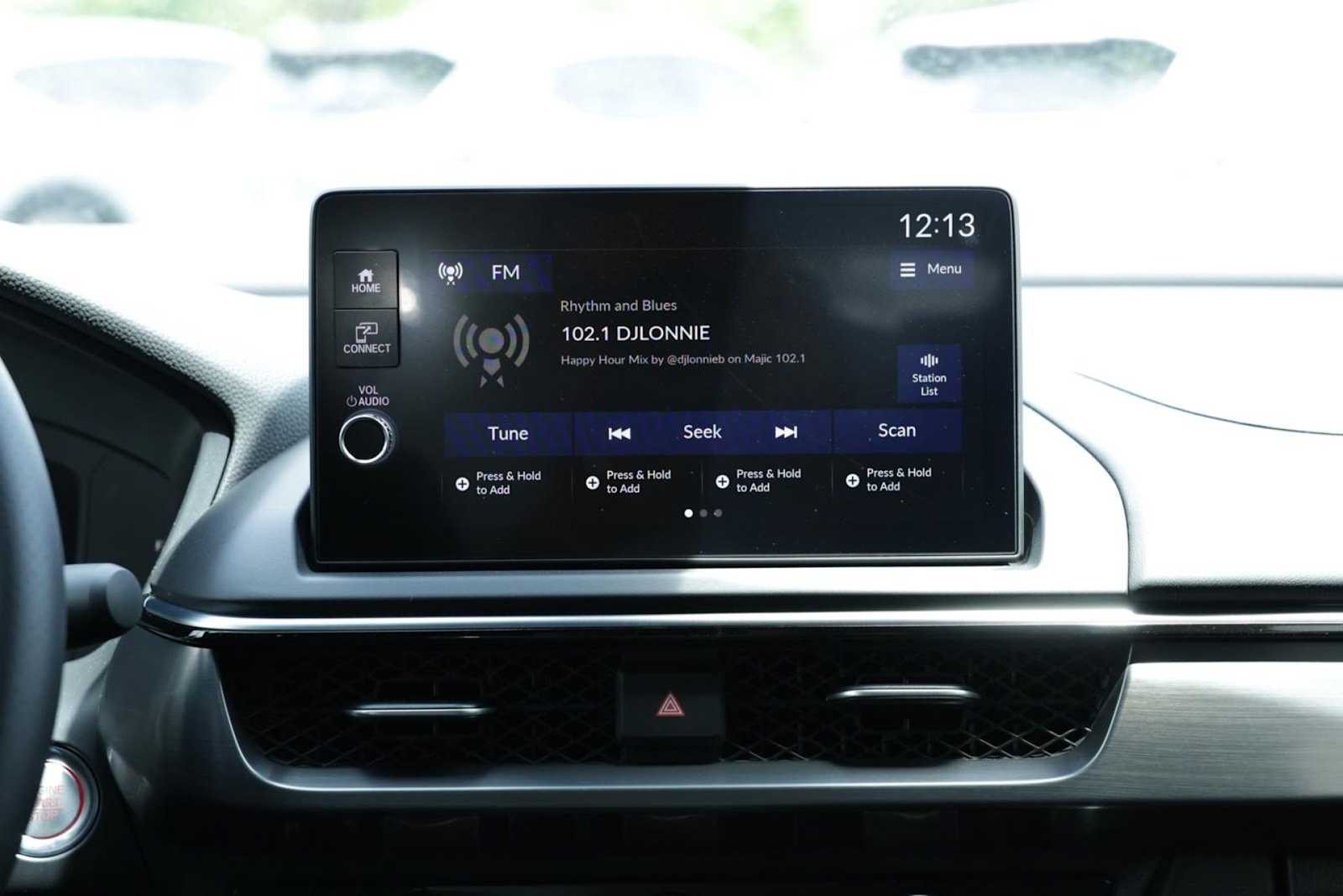 Thumbnail: 2025 Acura ADX - 16