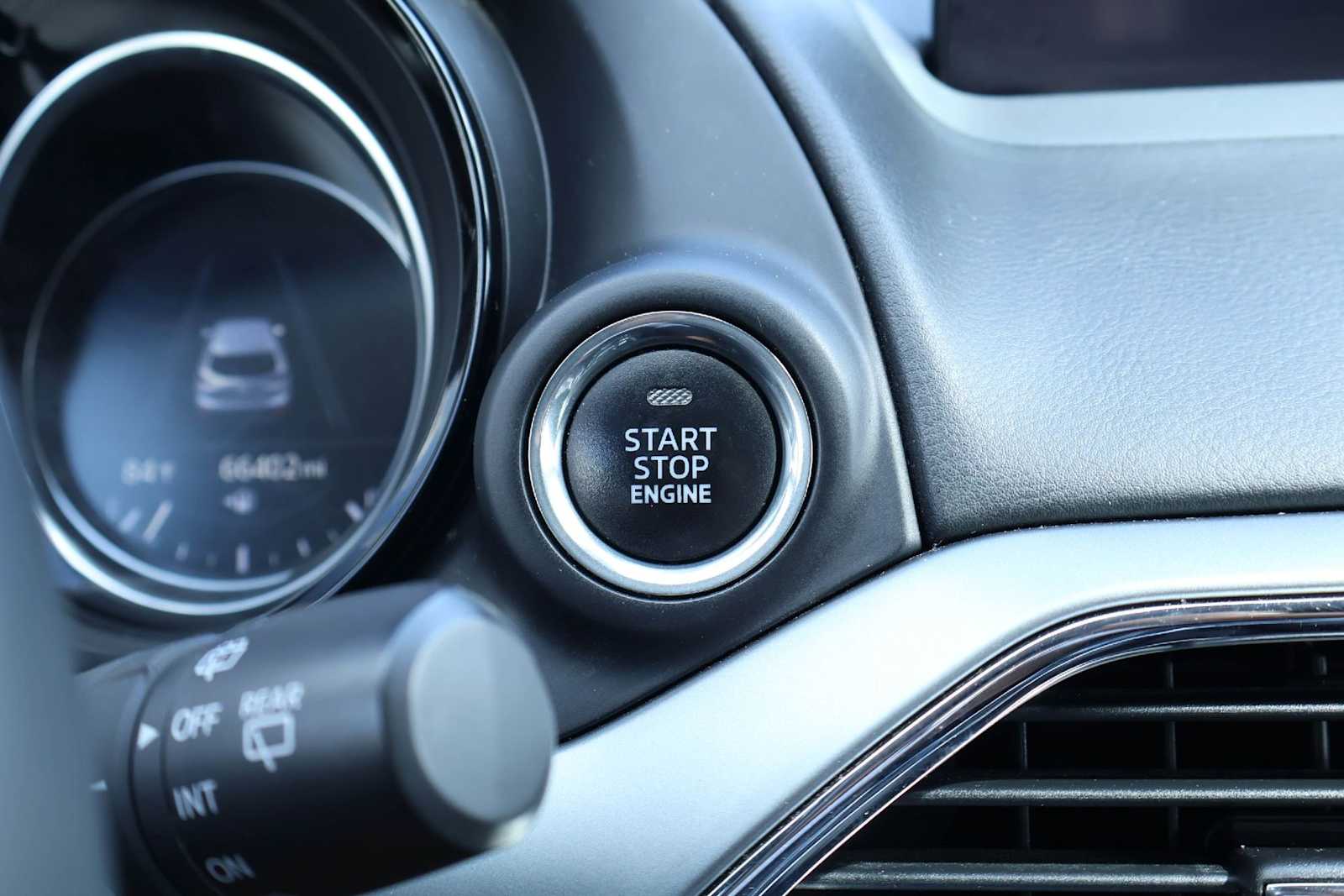 Thumbnail: 2023 Mazda CX-9 - 25