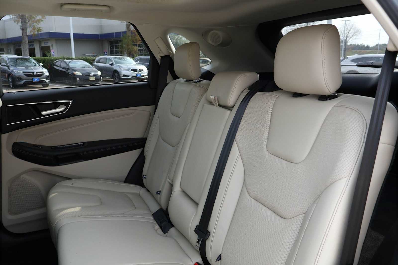 Thumbnail: 2017 Ford Edge - 13