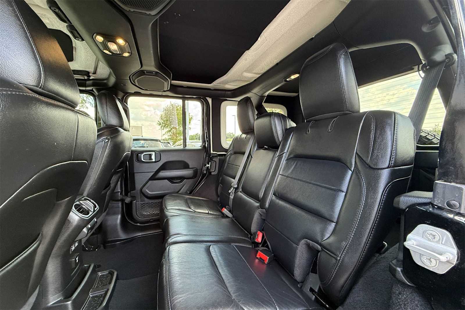 Thumbnail: 2021 Jeep Wrangler - 13