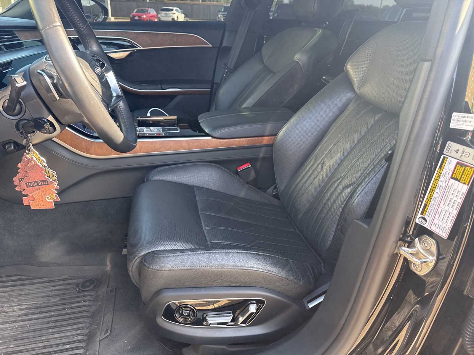 Thumbnail: 2019 Audi A8 - 5