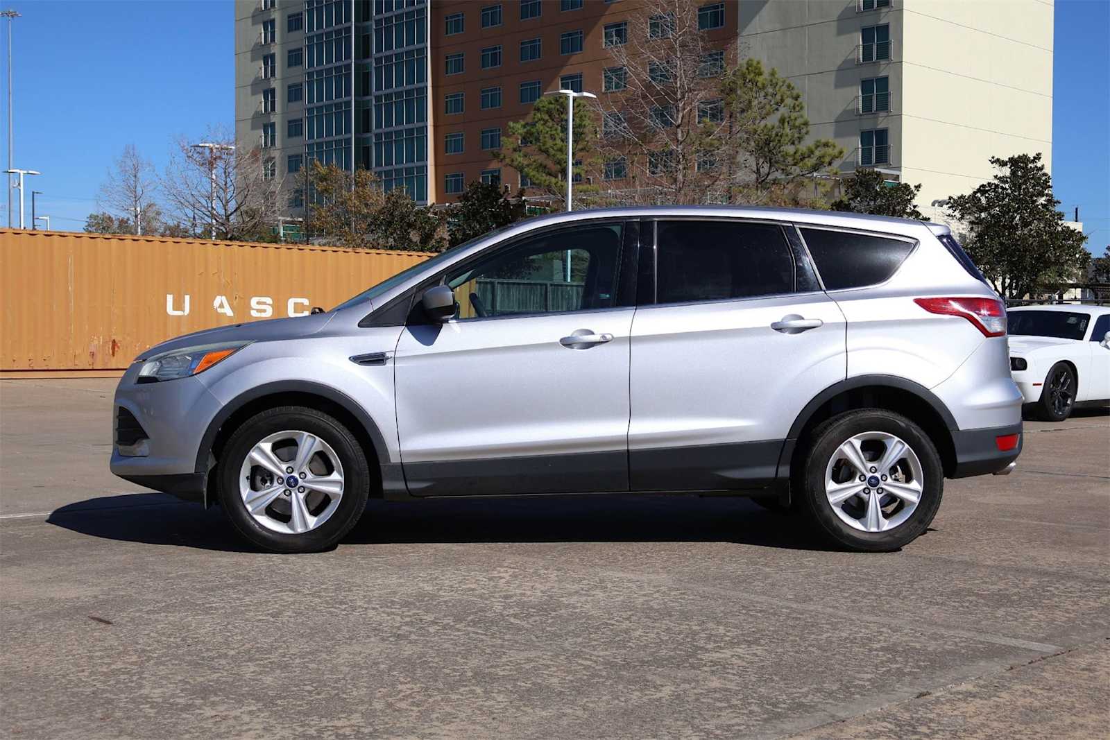 Thumbnail: 2015 Ford Escape - 3