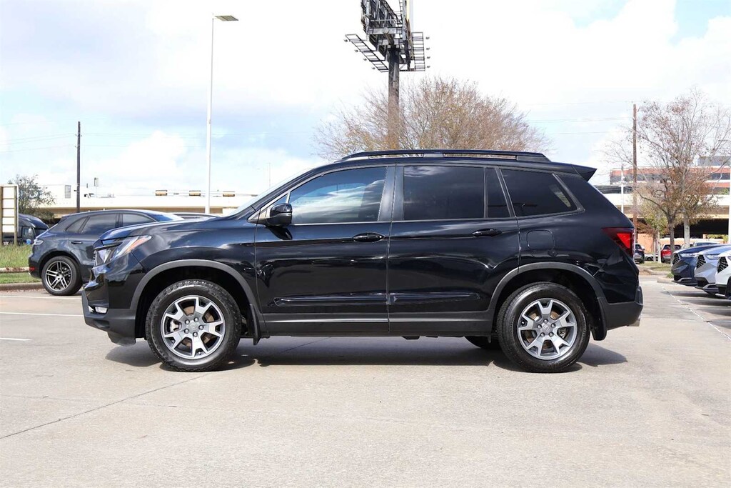 Used 2023 Honda Passport TrailSport SUV