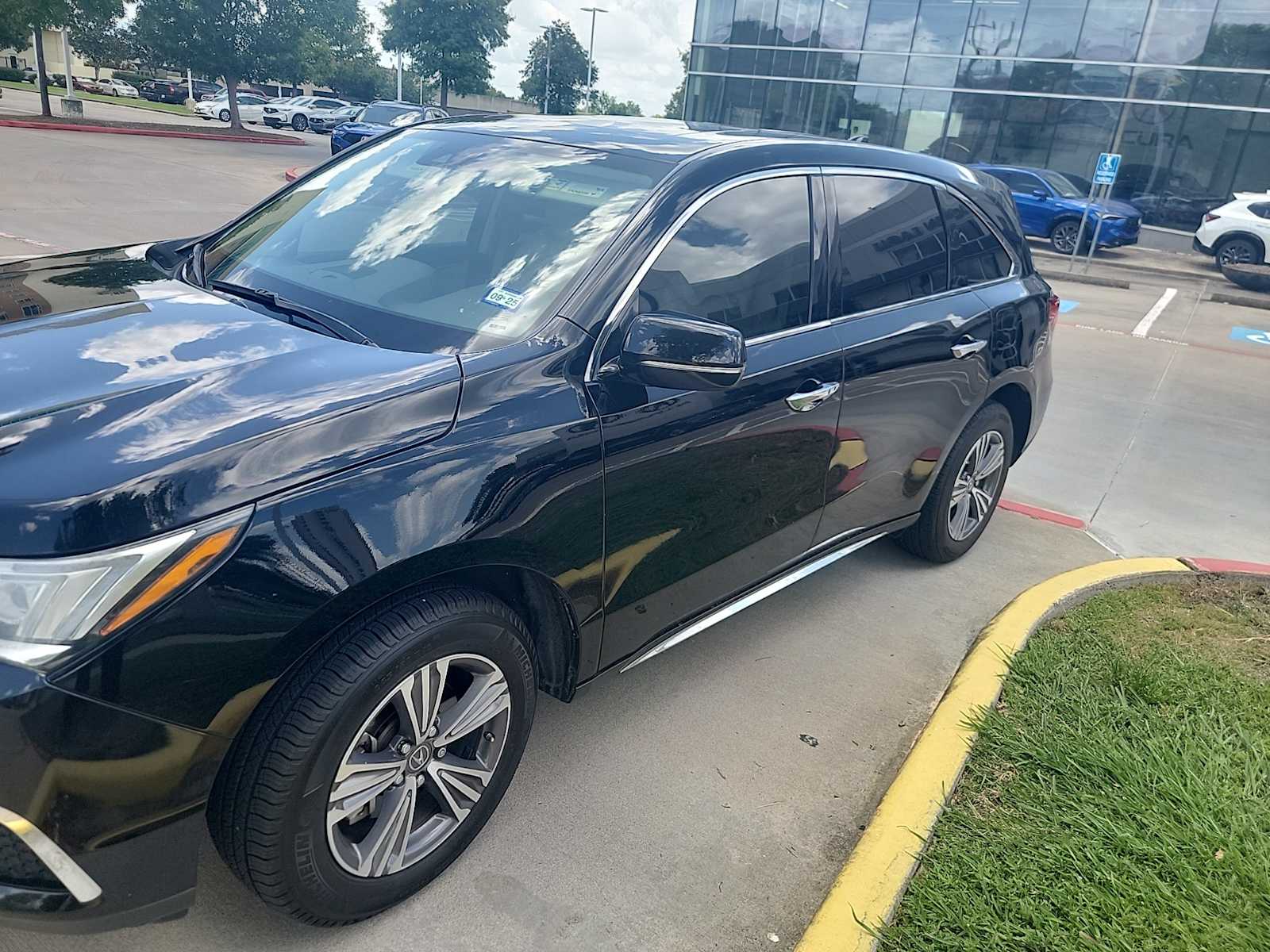 2019 Acura MDX  Hero Image