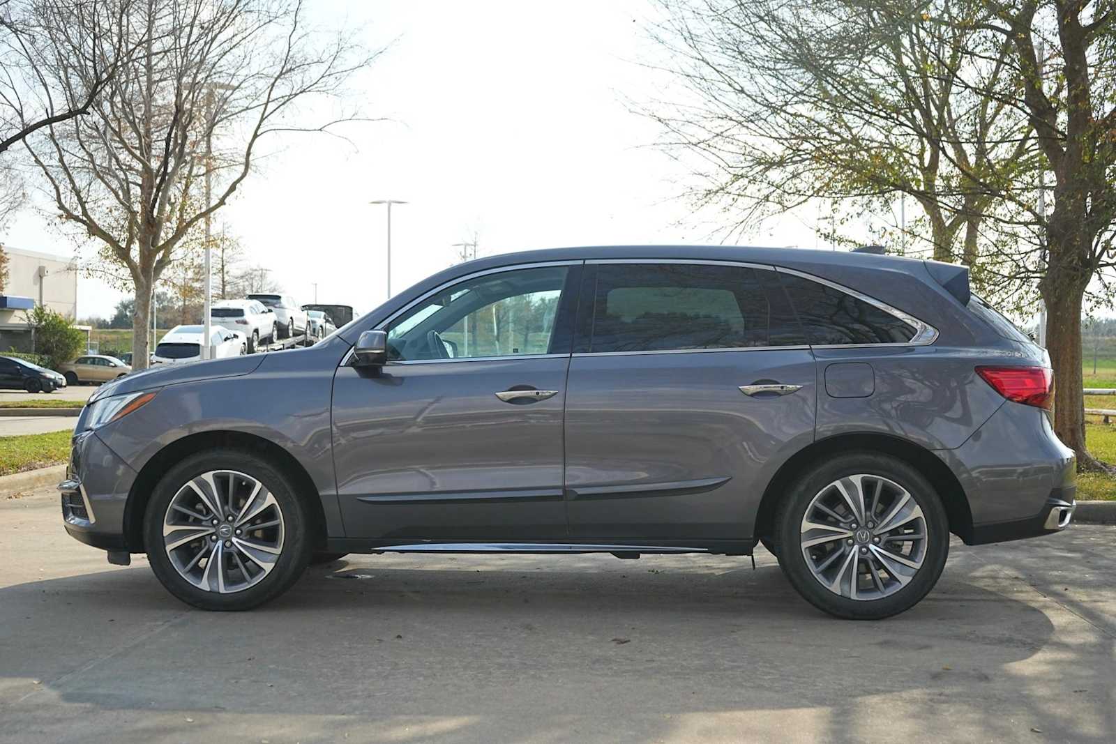 Thumbnail: 2017 Acura MDX - 3