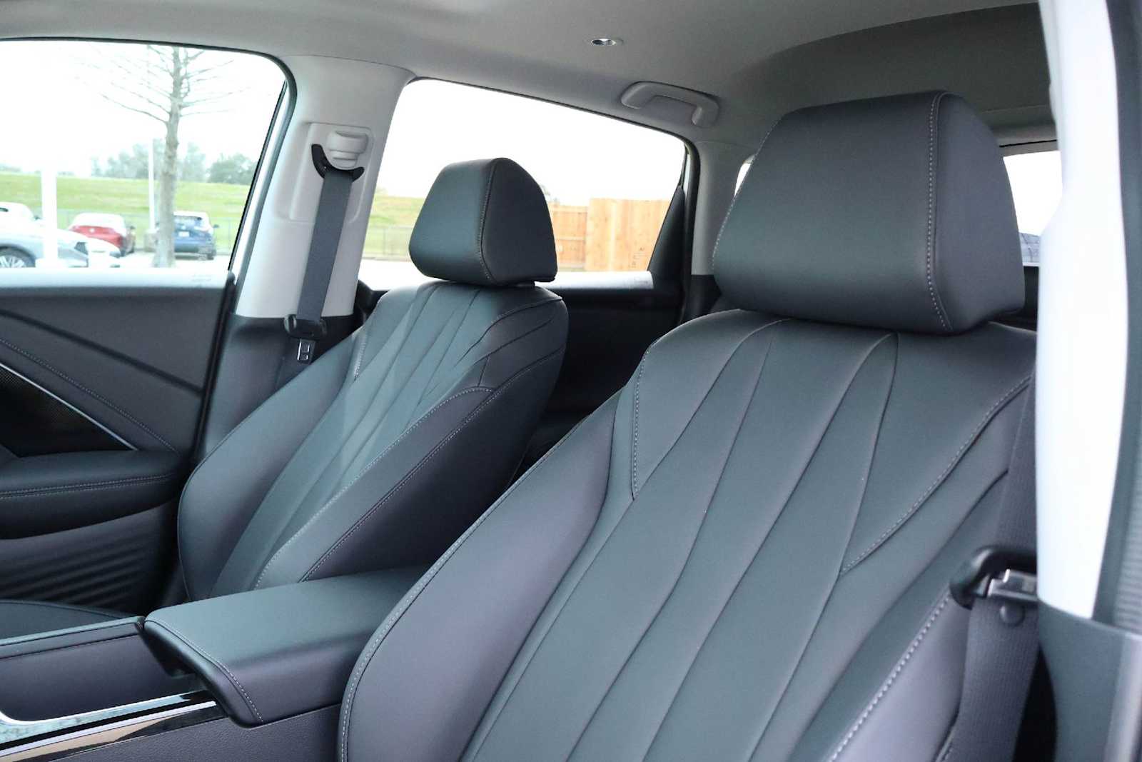 Thumbnail: 2025 Acura ADX - 11