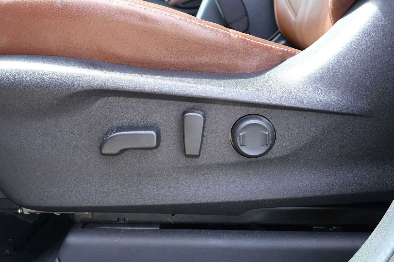 Thumbnail: 2020 Subaru Ascent - 23