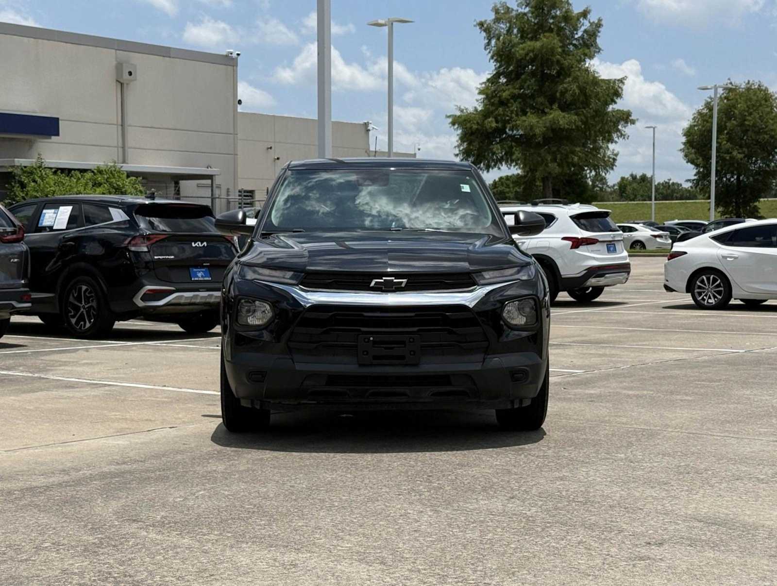Thumbnail: 2021 Chevrolet TrailBlazer - 6