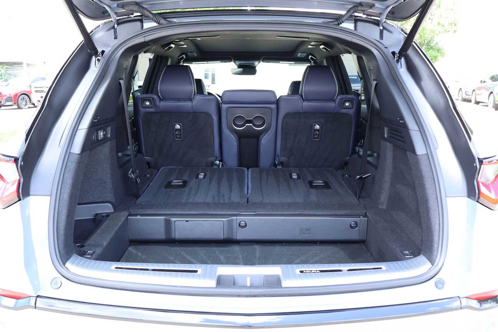 Thumbnail: 2026 Acura MDX - 19