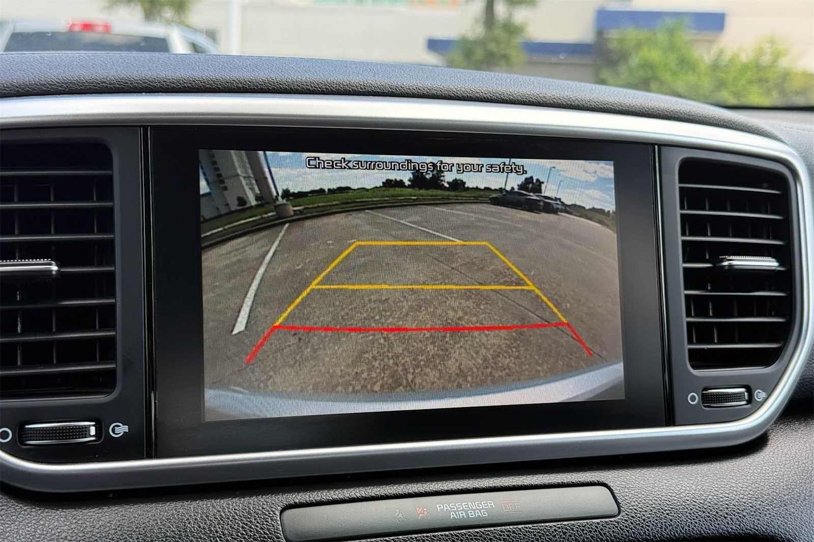 Thumbnail: 2022 Kia Sportage - 29