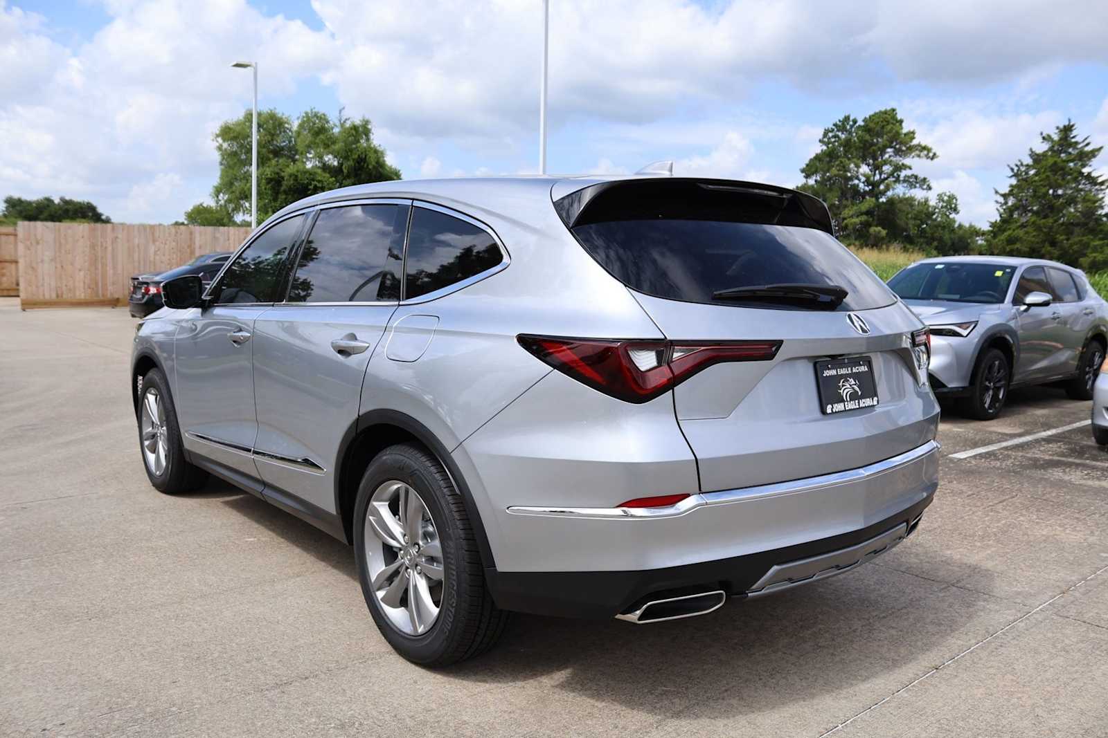 Thumbnail: 2026 Acura MDX - 4