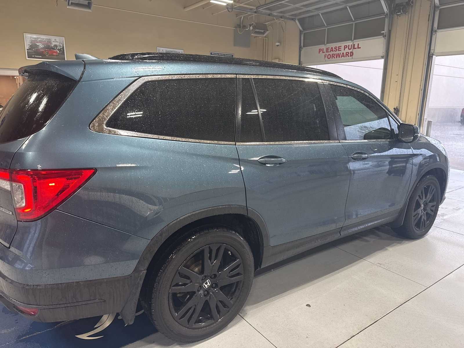 Thumbnail: 2021 Honda Pilot - 3