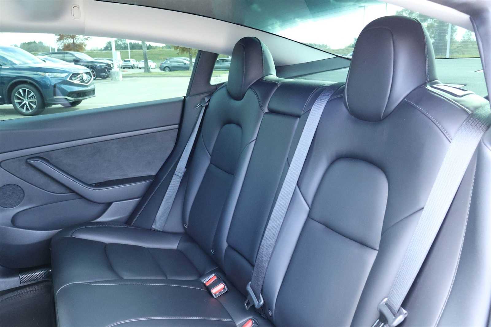 Thumbnail: 2022 Tesla Model 3 - 13