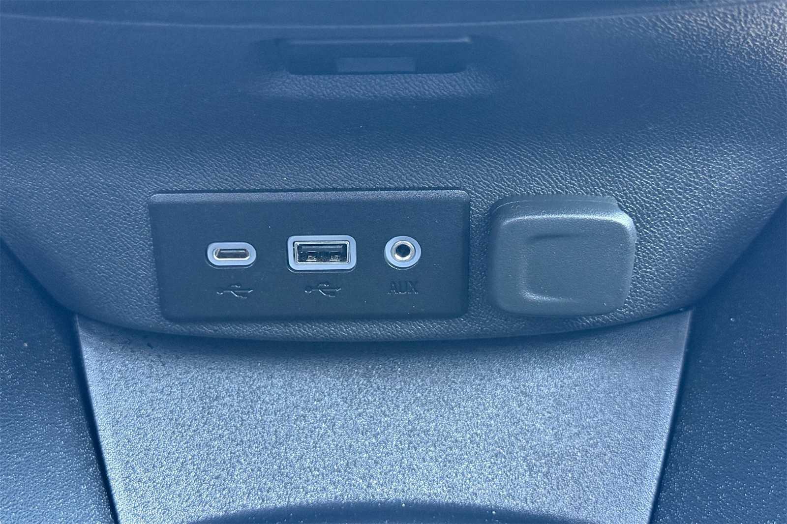 Thumbnail: 2024 Chevrolet Malibu - 26