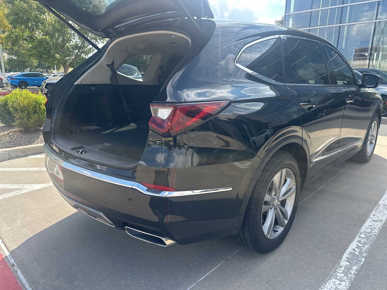 Thumbnail: 2025 Acura MDX - 6
