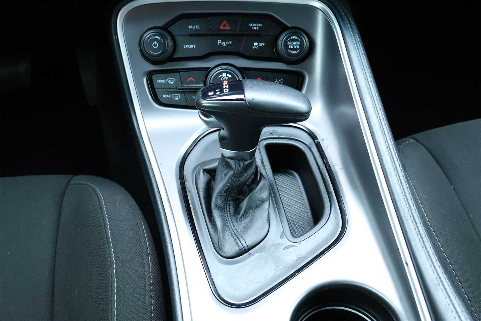 Thumbnail: 2021 Dodge Challenger - 16