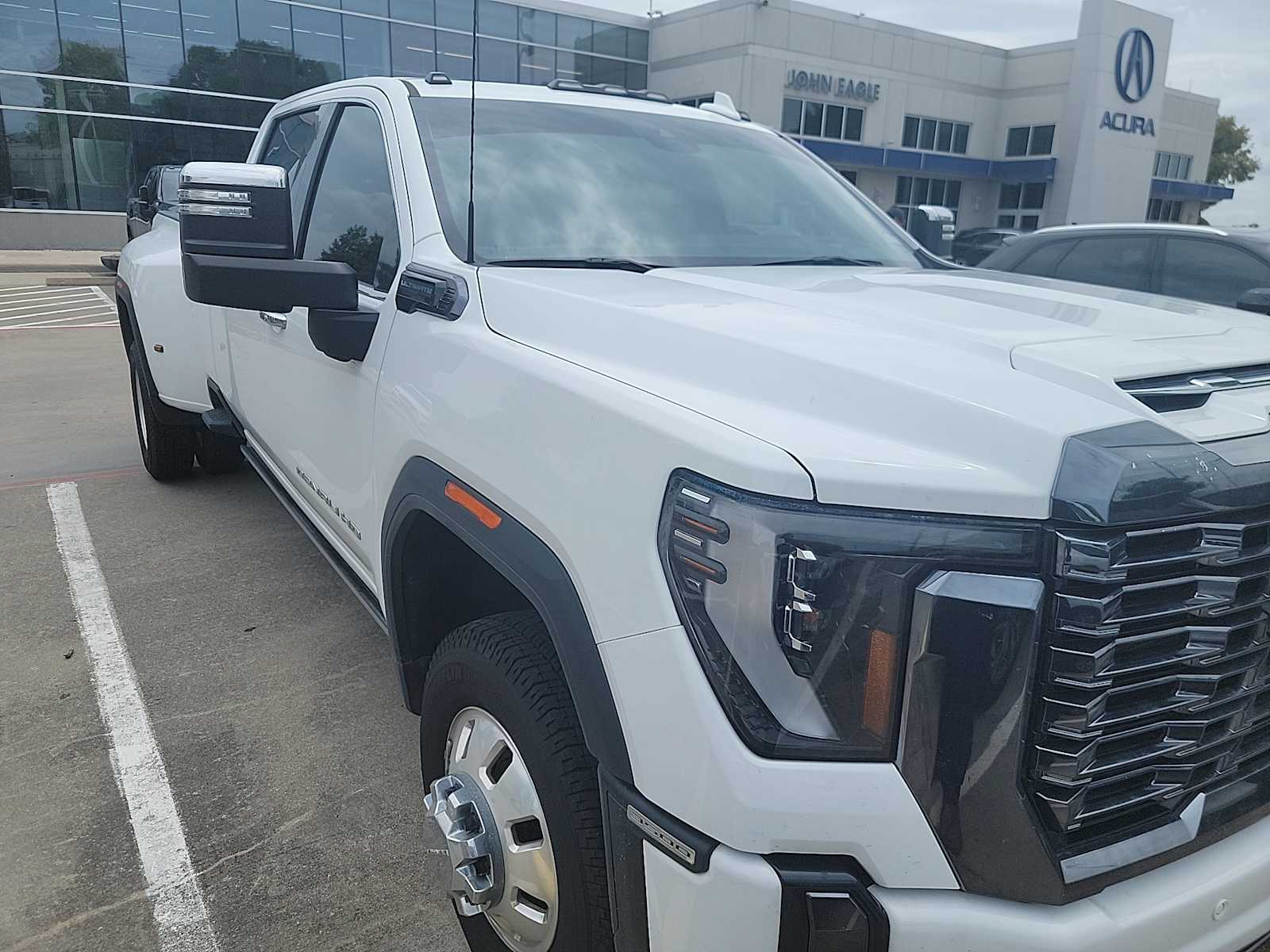 Thumbnail: 2024 GMC Sierra 3500 - 3