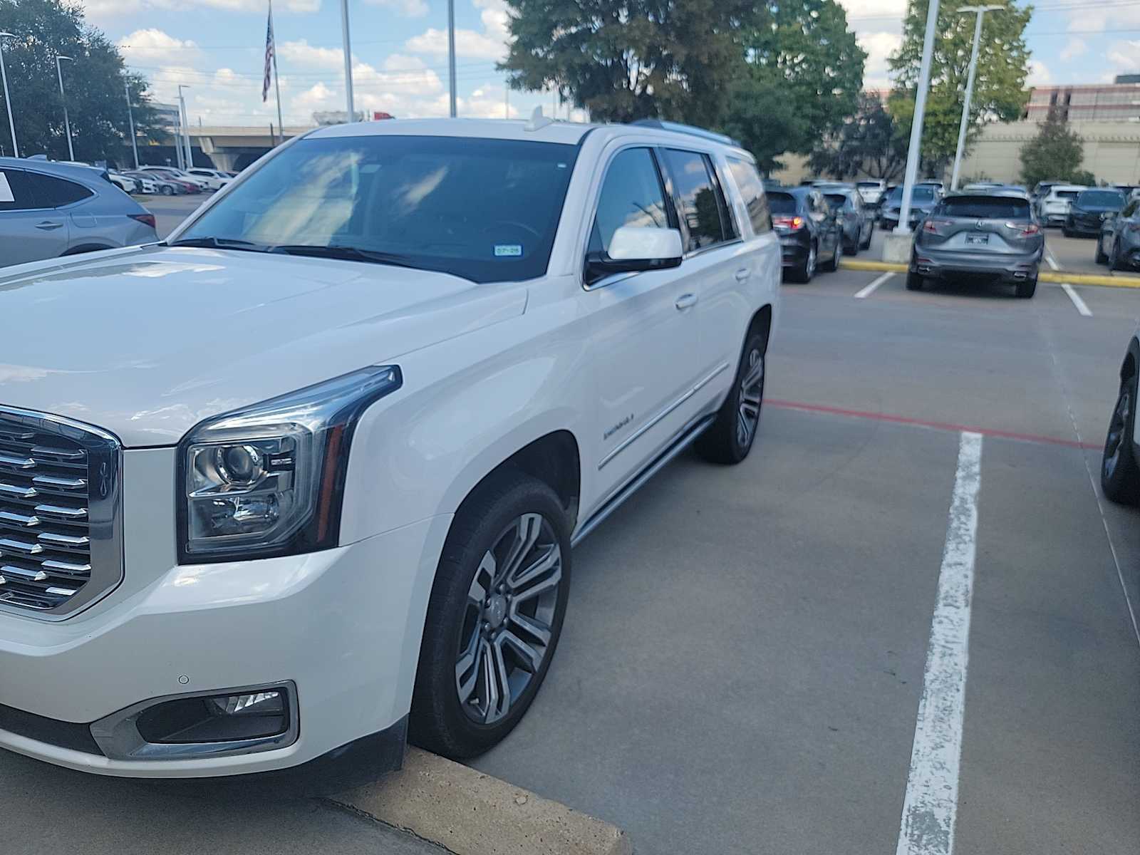Thumbnail: 2019 GMC Yukon - 1