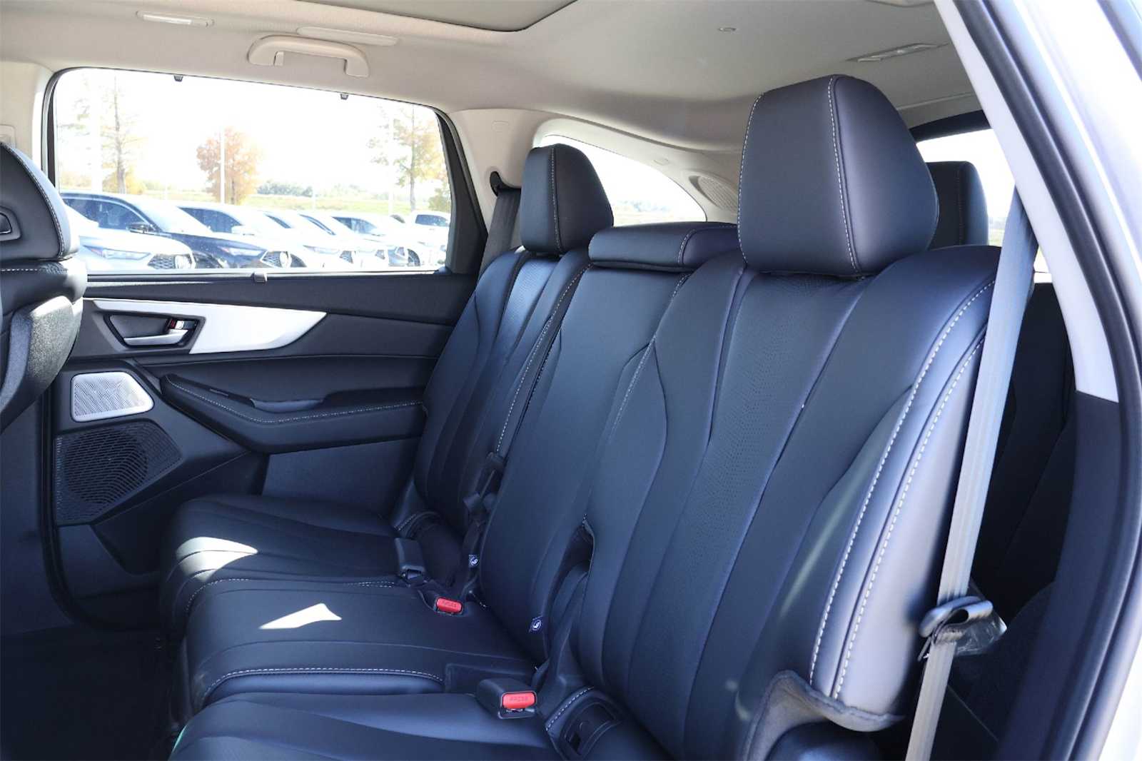 Thumbnail: 2026 Acura MDX - 13