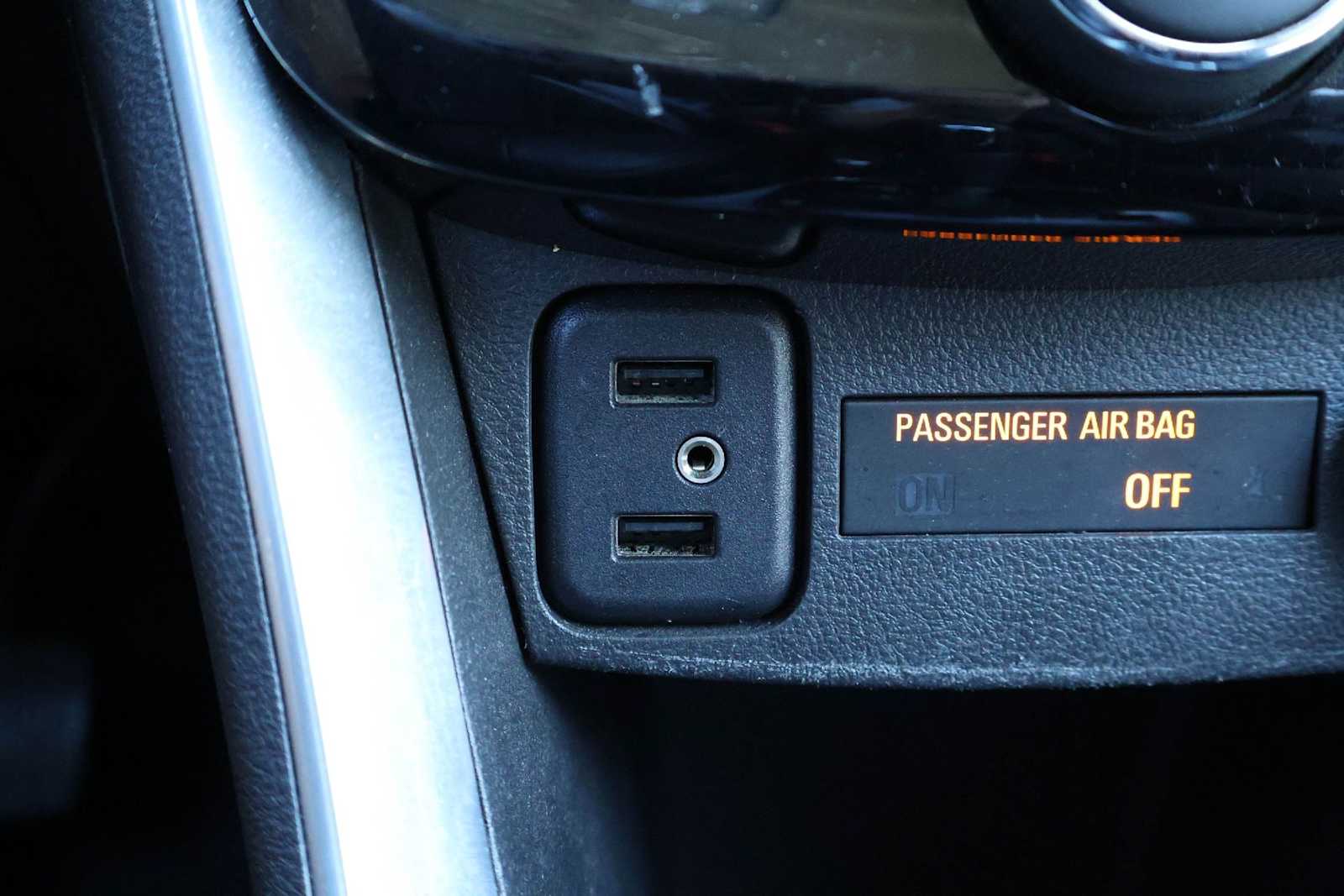 Thumbnail: 2018 Chevrolet Trax - 26