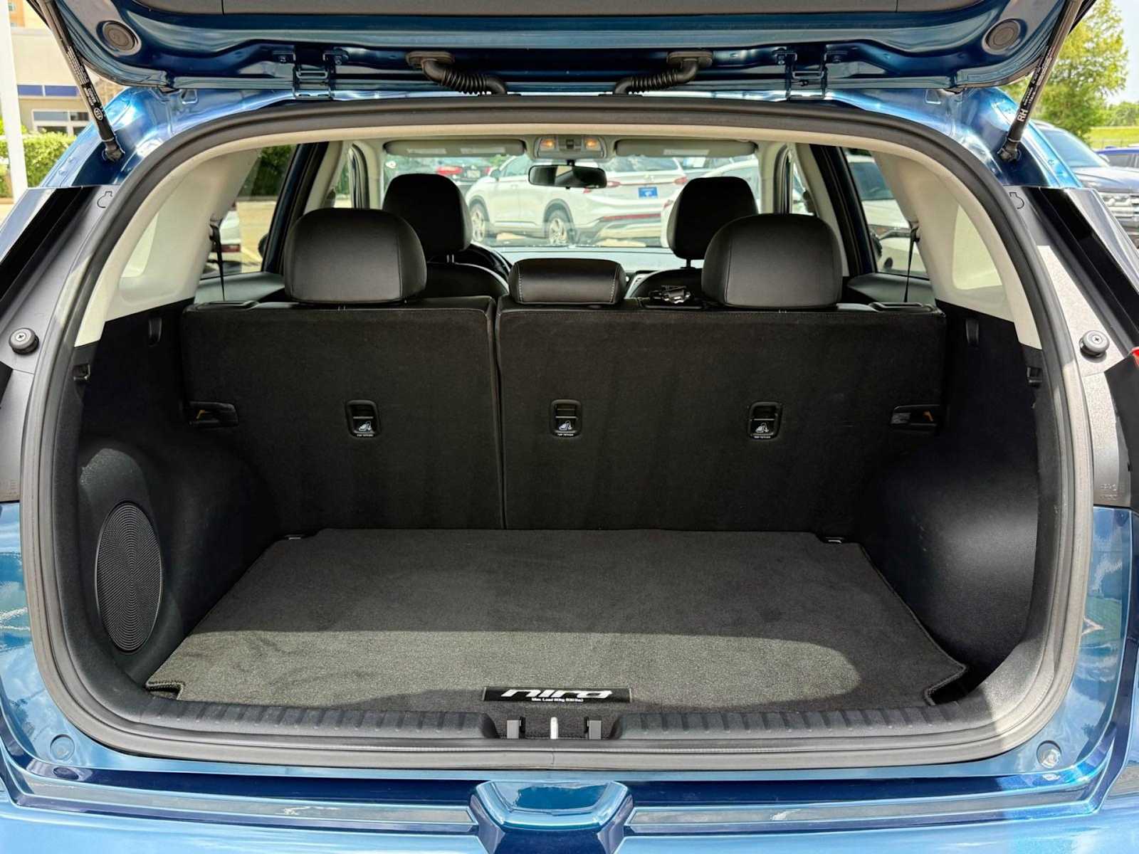2017 Kia Niro Touring 19