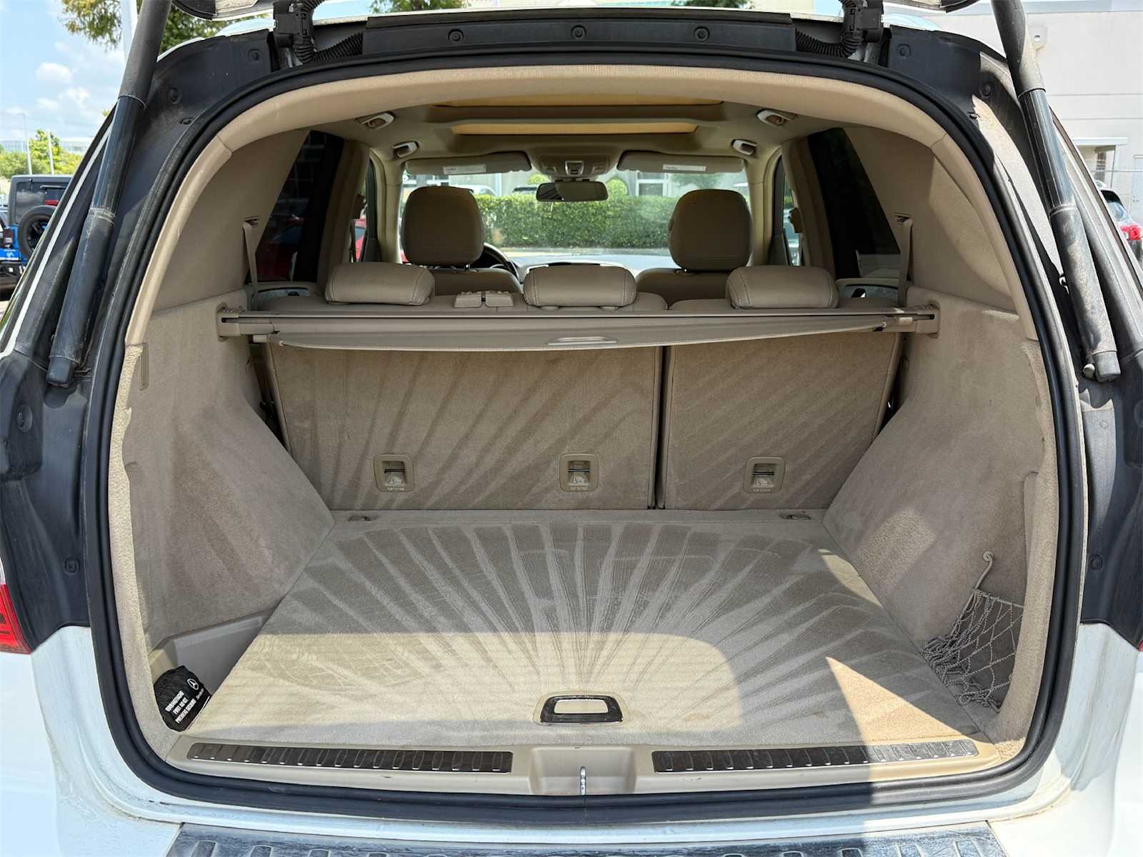 Thumbnail: 2015 Mercedes-Benz M-Class - 19