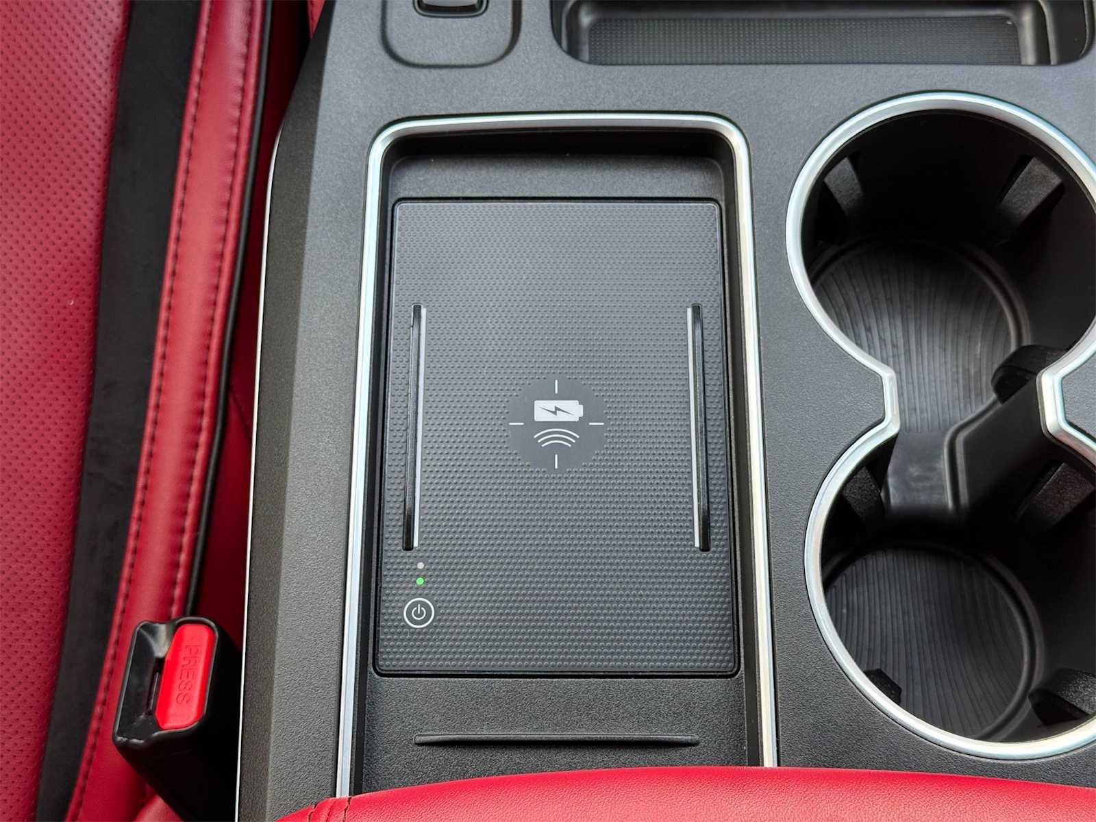 Thumbnail: 2025 Acura MDX - 25