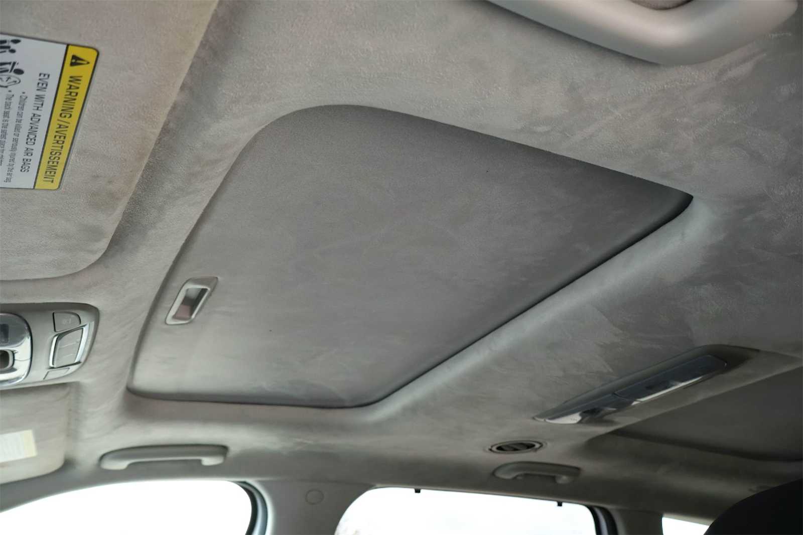 Thumbnail: 2022 Kia Telluride - 28