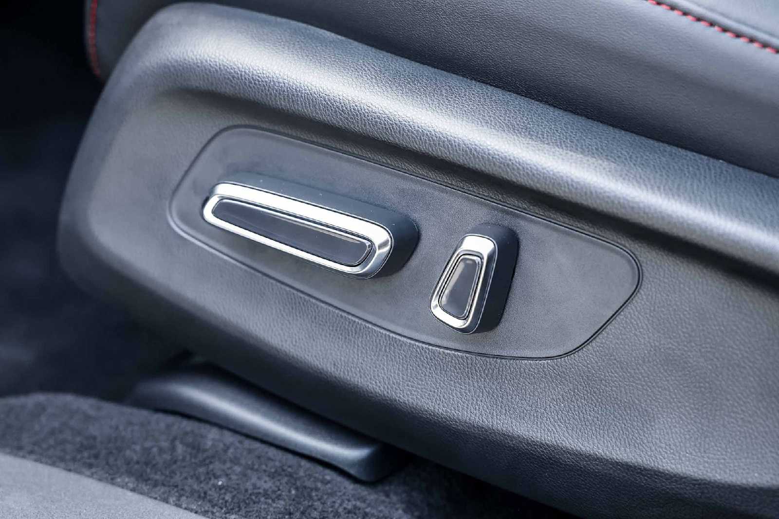 Thumbnail: 2025 Acura ADX - 24