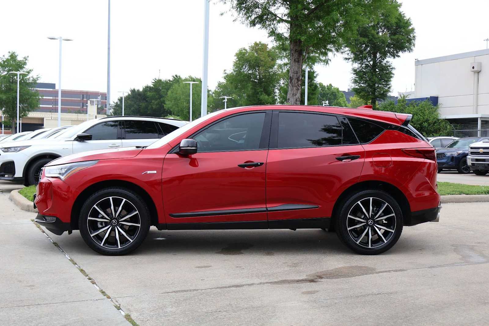 Thumbnail: 2025 Acura RDX - 3