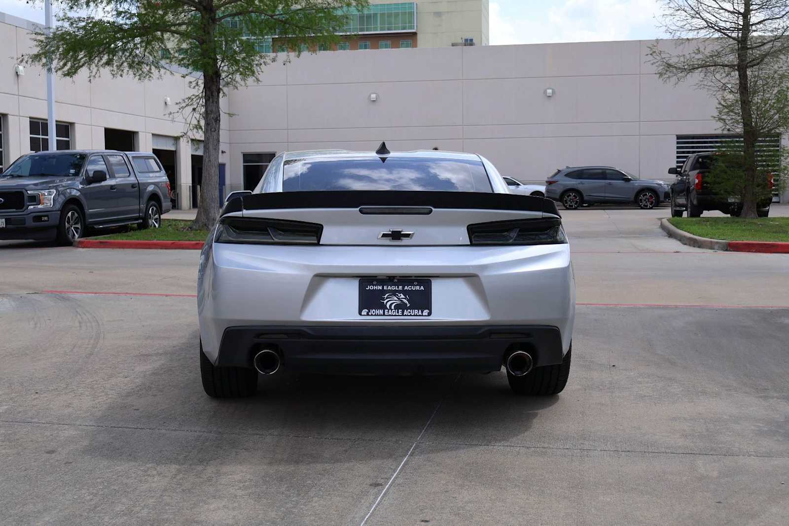 Thumbnail: 2018 Chevrolet Camaro - 5