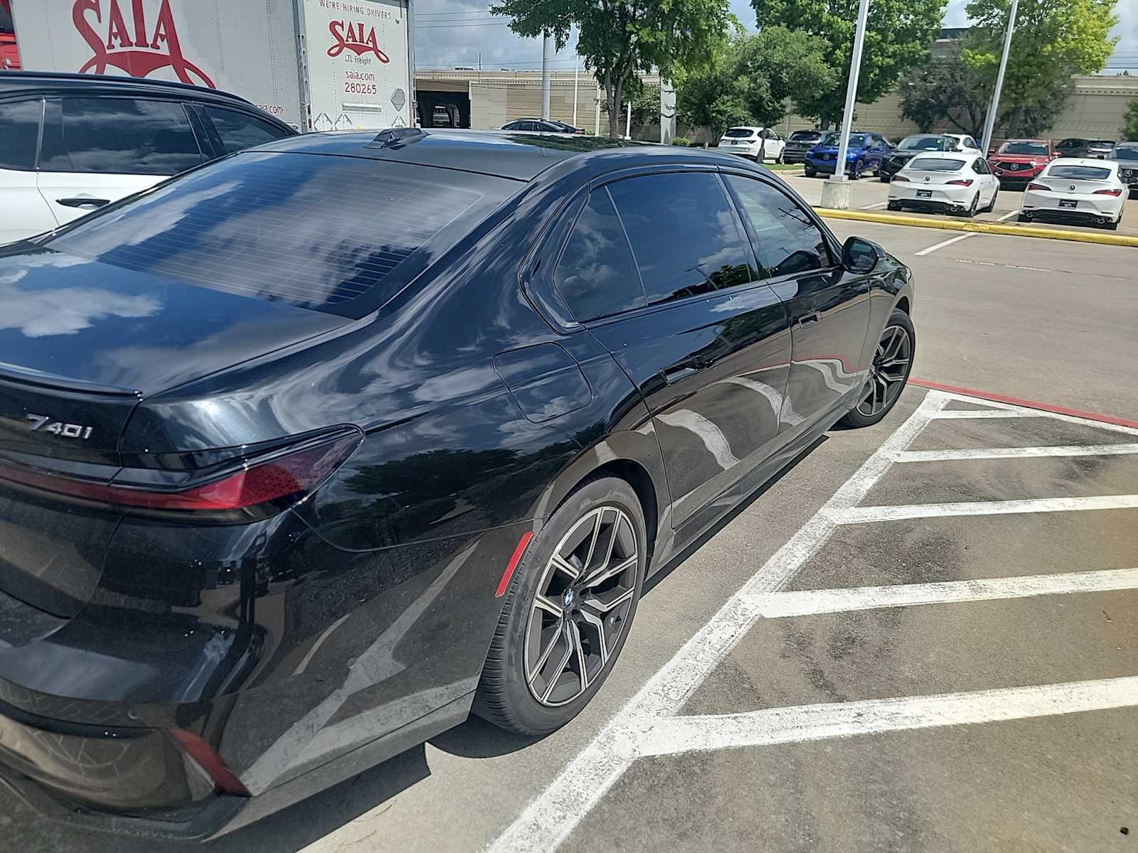 2023 BMW 7 Series 740i 4