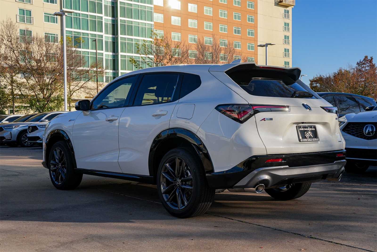 Thumbnail: 2025 Acura ADX - 4