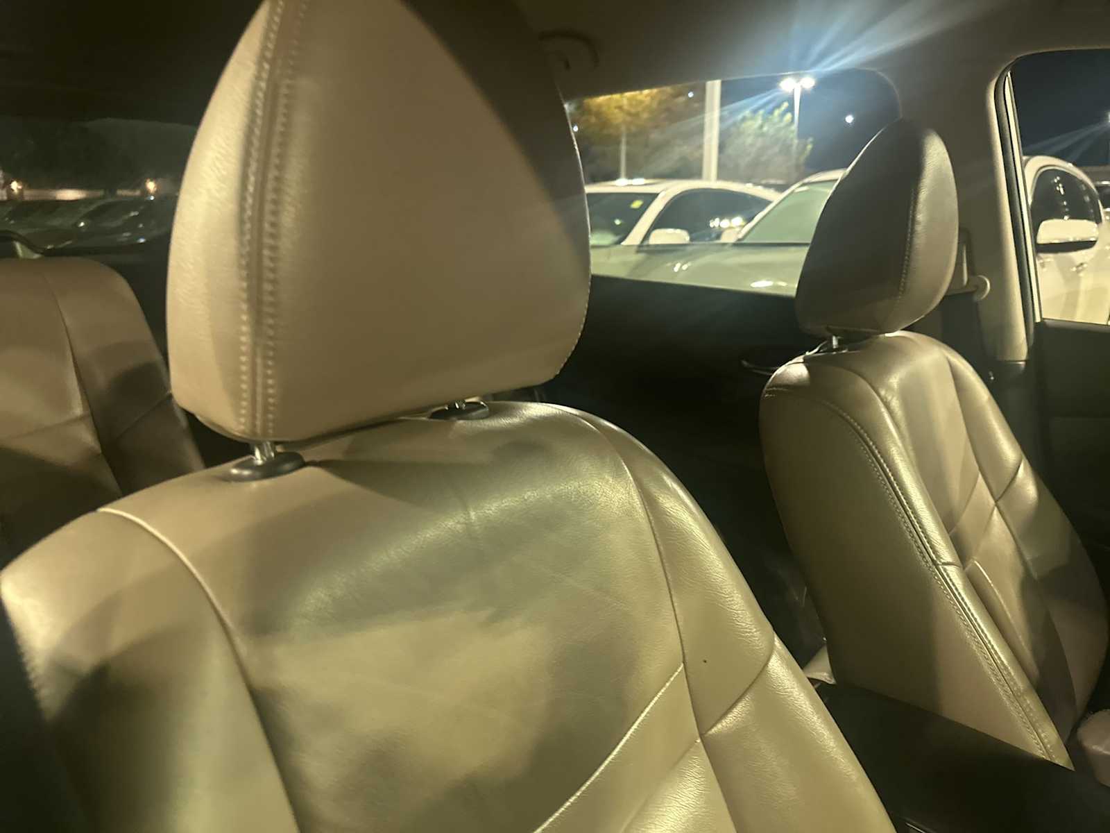 Thumbnail: 2016 Nissan Rogue - 9