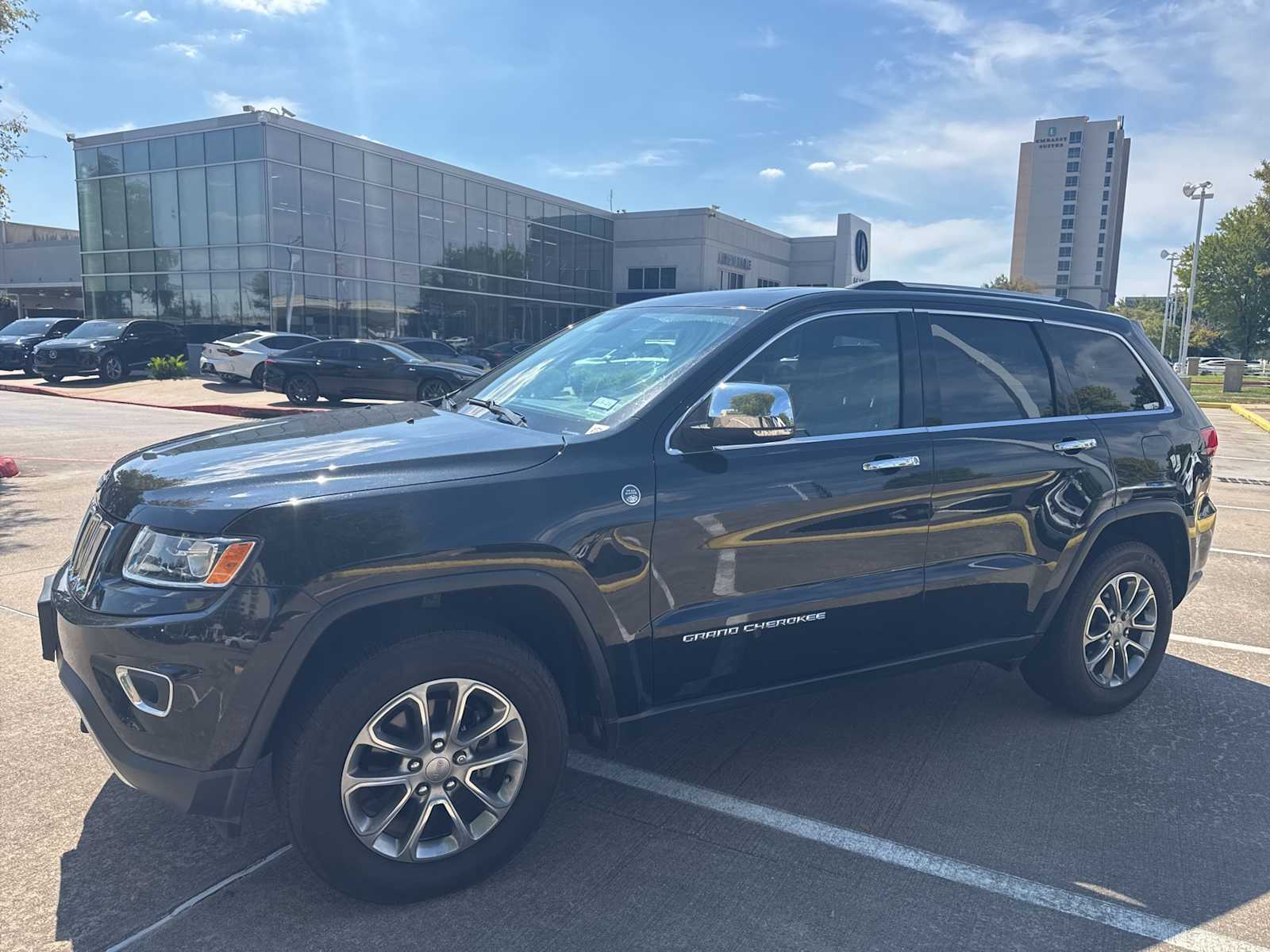 Thumbnail: 2016 Jeep Grand Cherokee - 1
