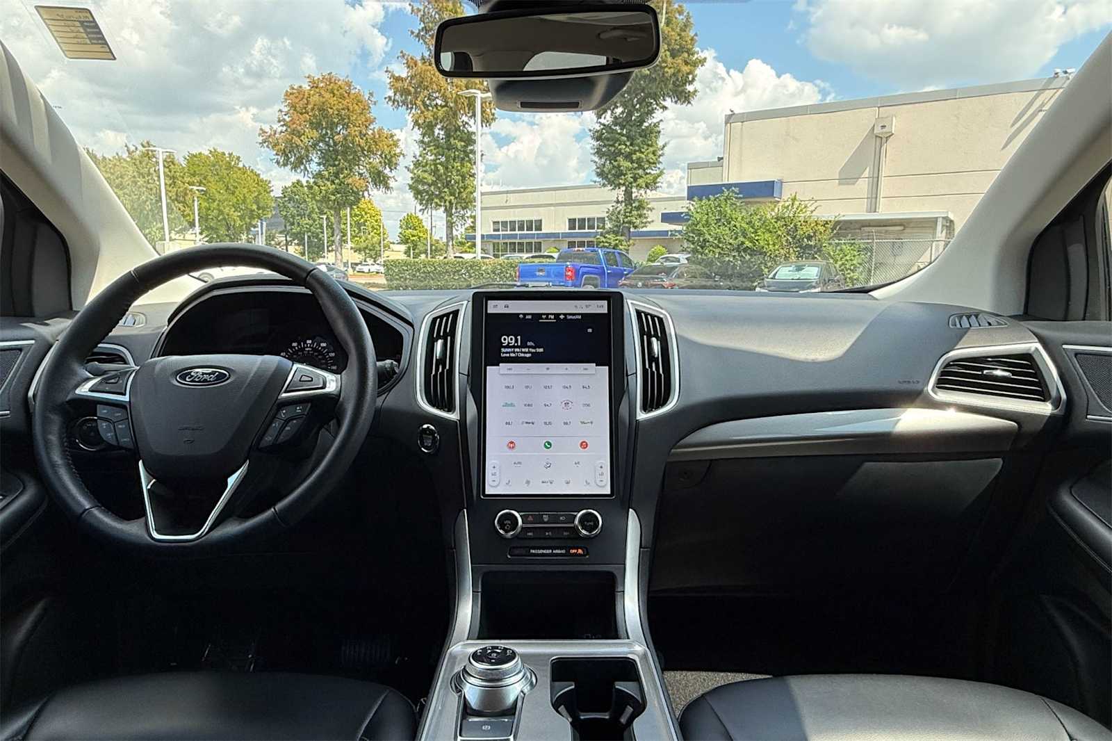 Thumbnail: 2023 Ford Edge - 10