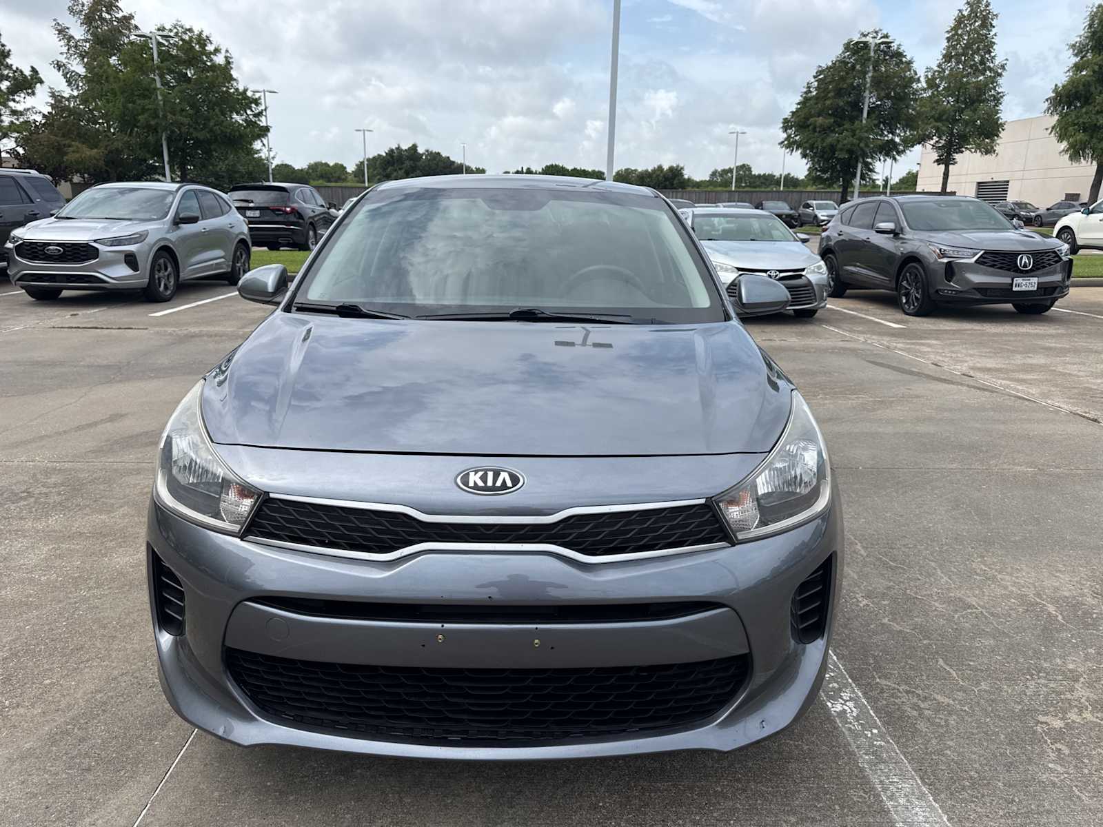 Thumbnail: 2020 Kia Rio - 2