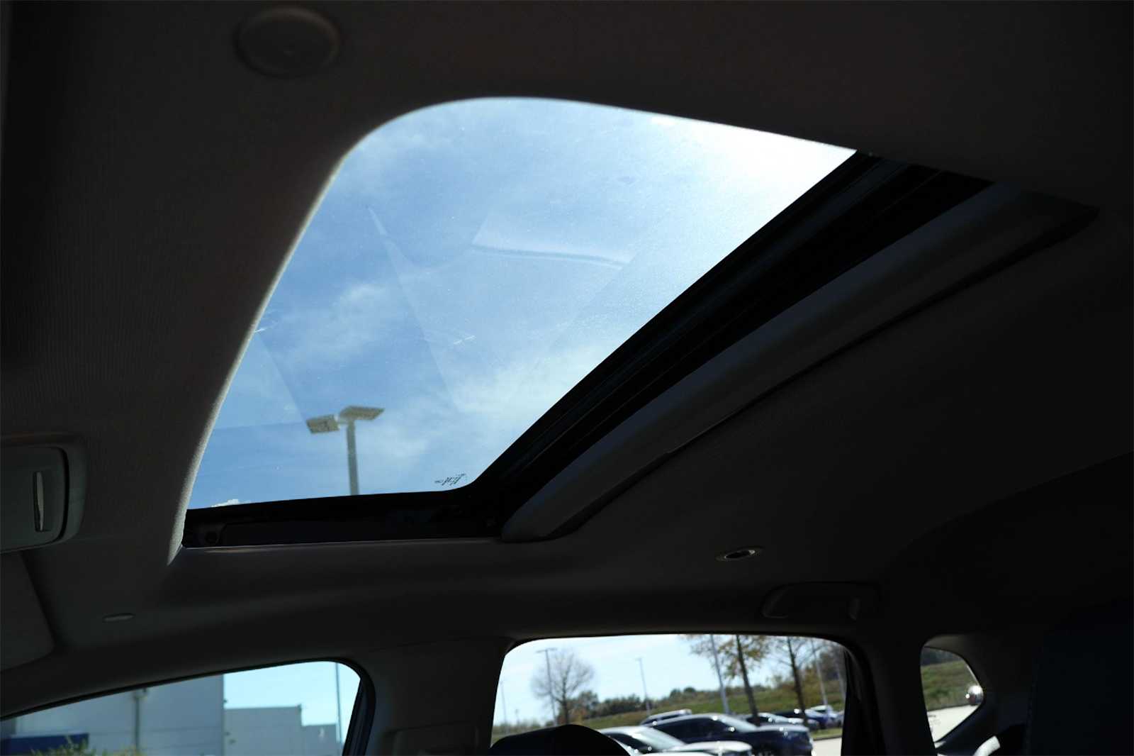 Thumbnail: 2025 Acura ADX - 29