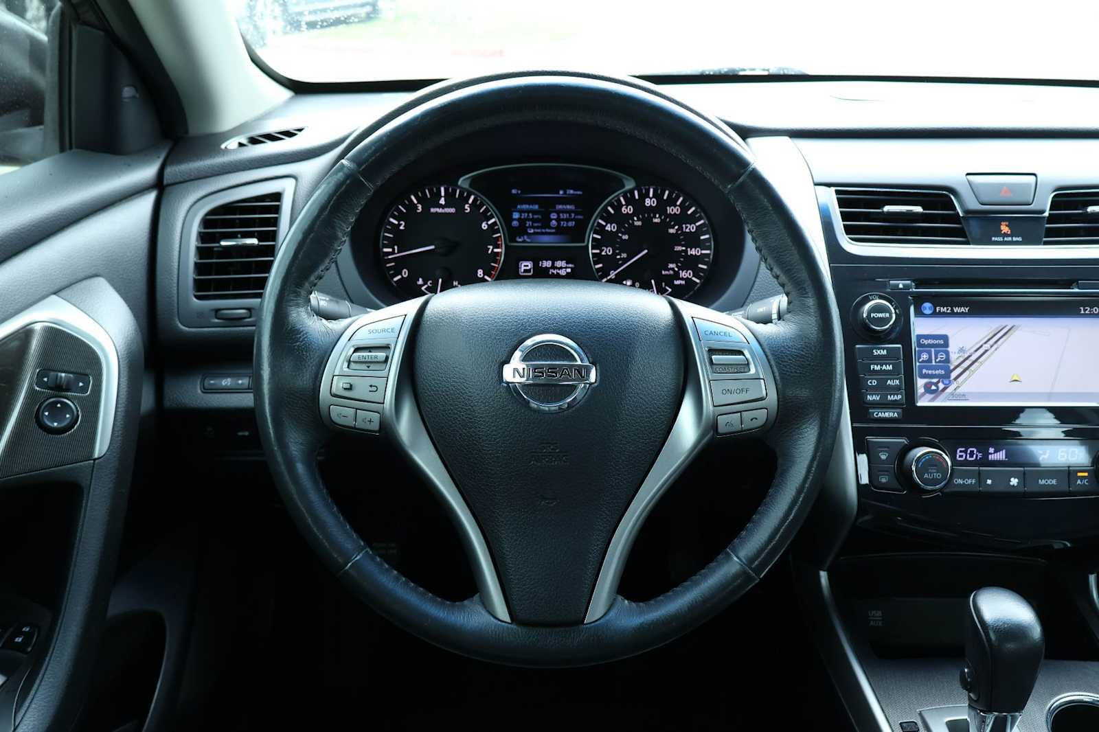 Thumbnail: 2015 Nissan Altima - 15