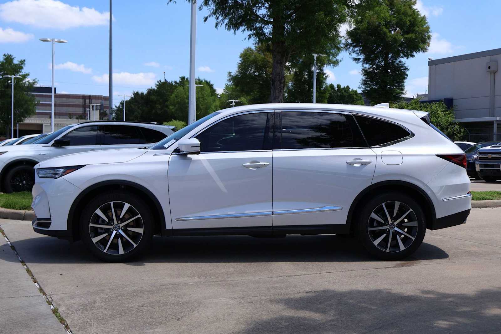 Thumbnail: 2025 Acura MDX - 3